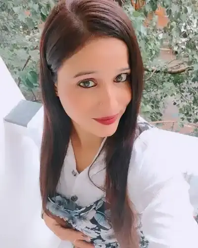 Call Girls in Dharampeth