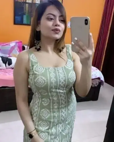 Call Girl in Dharampeth